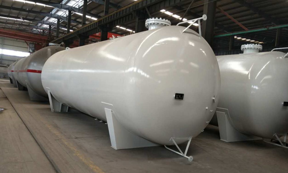 maintenance of pressurized storage tanks