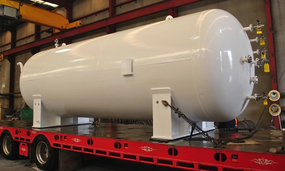 painting of pressure vessels